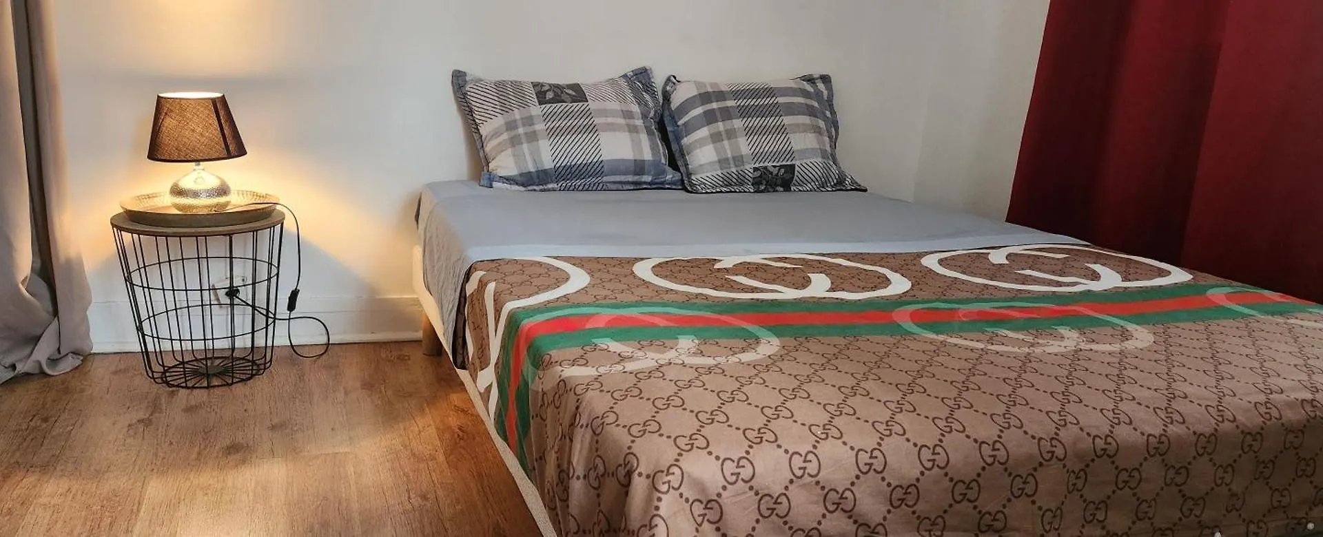 Апартаменты Paris Centre Pres Des Buttes Chaumons