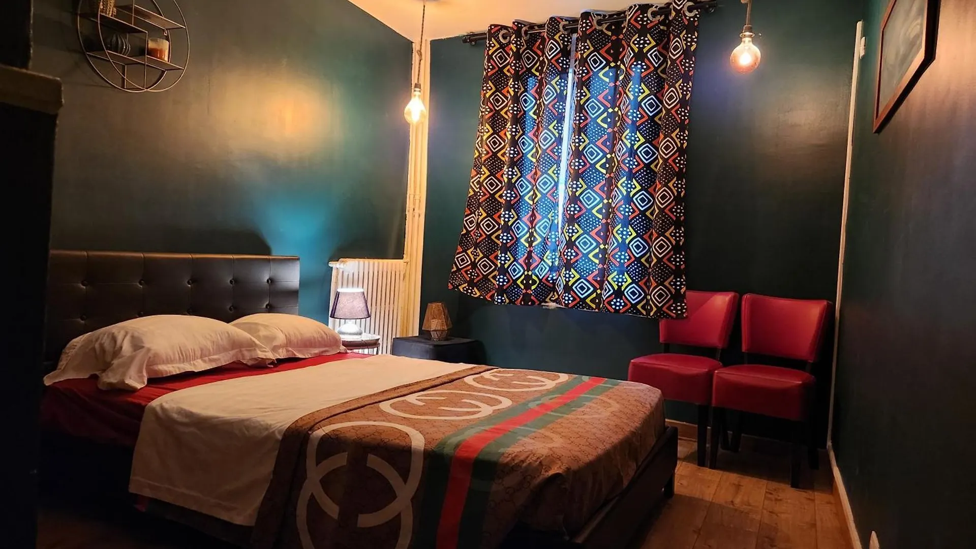 Апартаменты Paris Centre Pres Des Buttes Chaumons 0*,  Франция