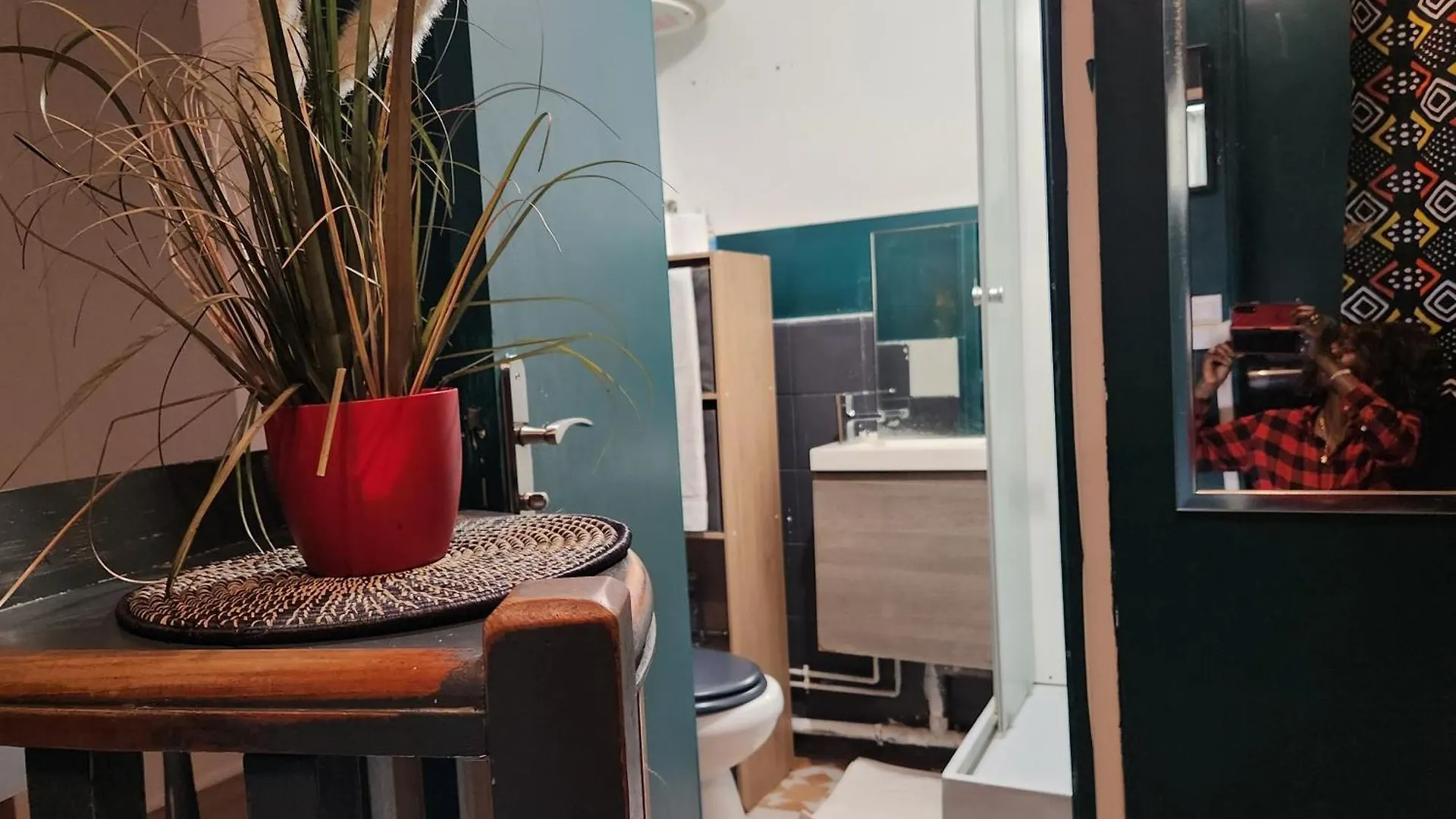 Апартаменты Paris Centre Pres Des Buttes Chaumons Франция