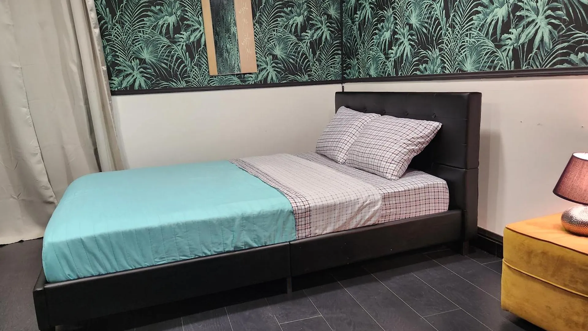 Апартаменты Paris Centre Pres Des Buttes Chaumons